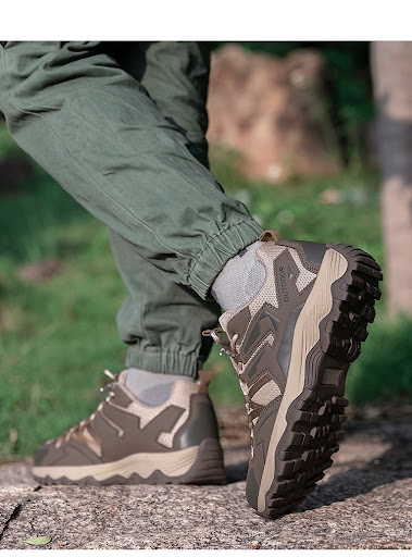 Title 3, Outdoor Sports Hiking Shoes with Anti Slip and ...