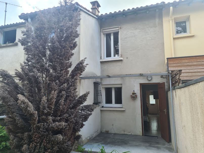 Vente maison 5 pièces 95 m² à Castres (81100), 135 000 €