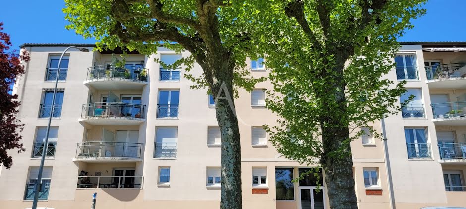 Vente appartement 3 pièces 65.74 m² à Saintes (17100), 190 800 €