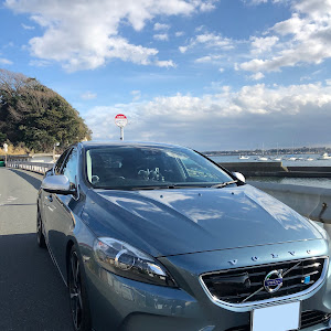 V40 T4