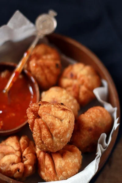 Veg. Fried Momos