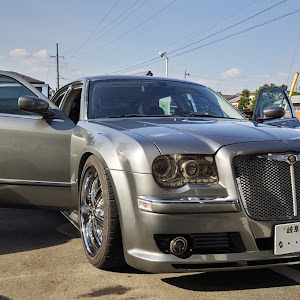 300C セダン