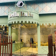 Della Italia- Icecream Cafe photo 2