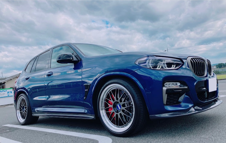 X3のbmwx3・M40d・今年車検に関するカスタム事例の投稿画像1枚目