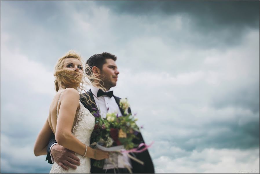 Fotógrafo de casamento Tomas Saparis (saparistomas). Foto de 1 de outubro 2017