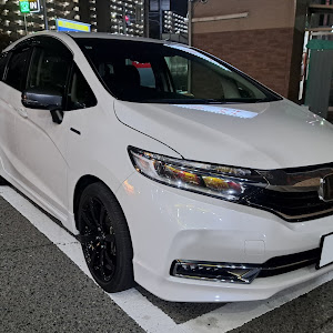 シャトル GP7