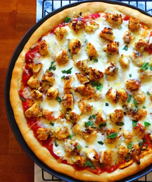 Cheesy Chicken Pizza