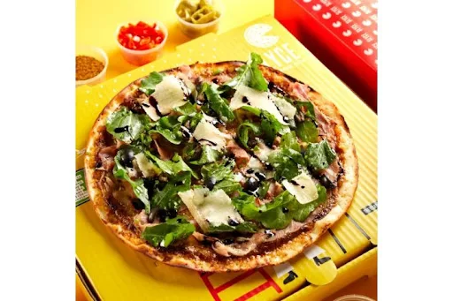 Parma Ham and Arugula Pizza