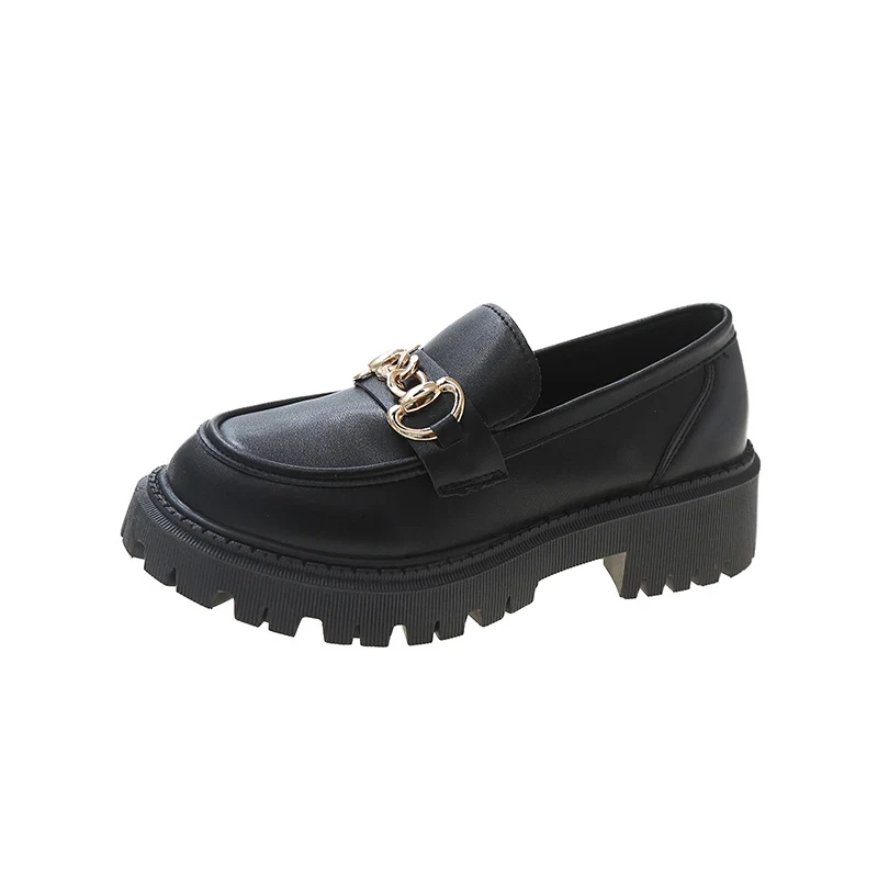 Matte leren damesschoenen in Britse stijl met dikke zool, voor een trendy en comfortabele look, ideaal voor dagelijks gebruik.