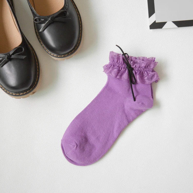 Title 5, Baumwoll-Spitzensocken im College-Stil für Mädchen