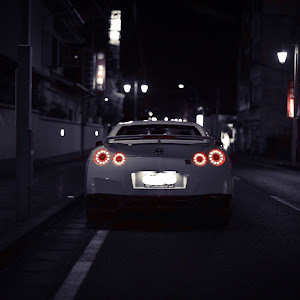 NISSAN GT-R R35