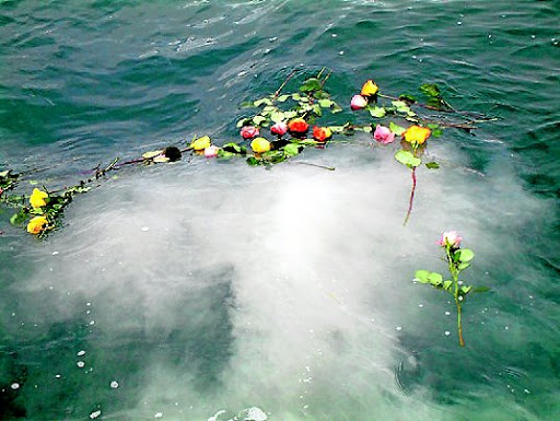 Scattering ashes at sea has become a common trend.