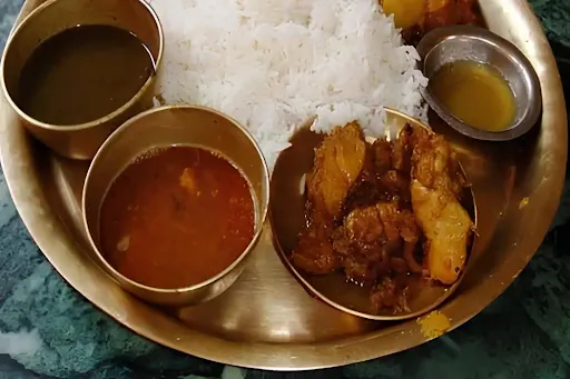 Katla Fish Thali