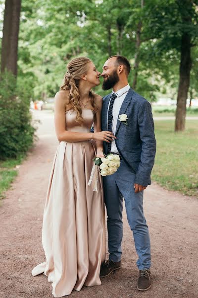 Wedding photographer Aleksey Dolmatov (dolmatovs). Photo of 21 September 2019