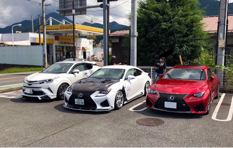 RC Fの気の合う仲間と最高の時間🎶・C-HR・秋の気配・オフ会に関するカスタム事例の投稿画像10枚目