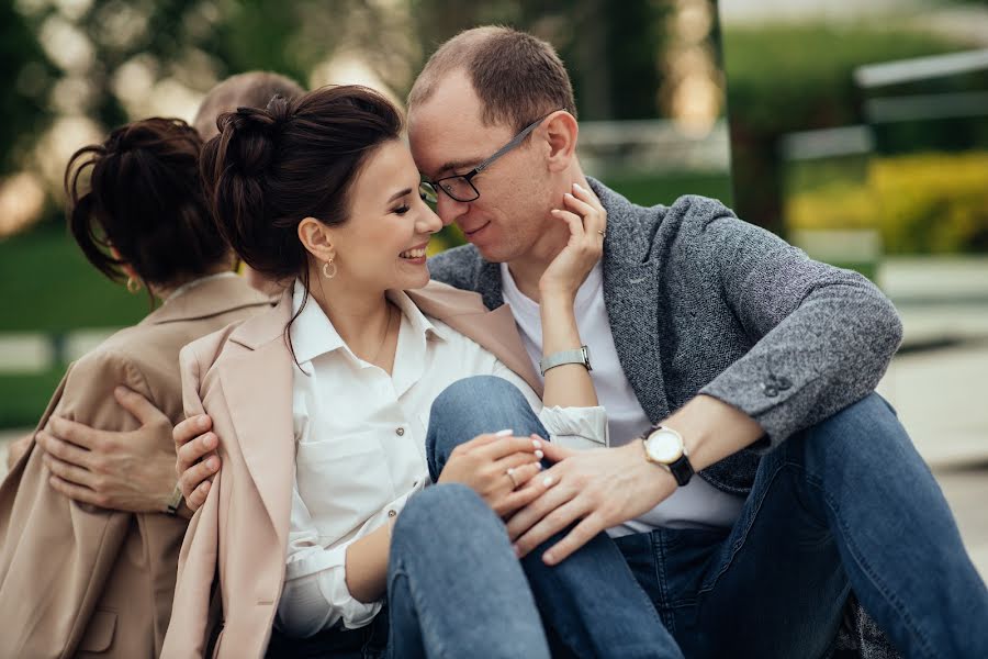 Fotógrafo de casamento Yuriy Pakkert (packert). Foto de 5 de junho 2021