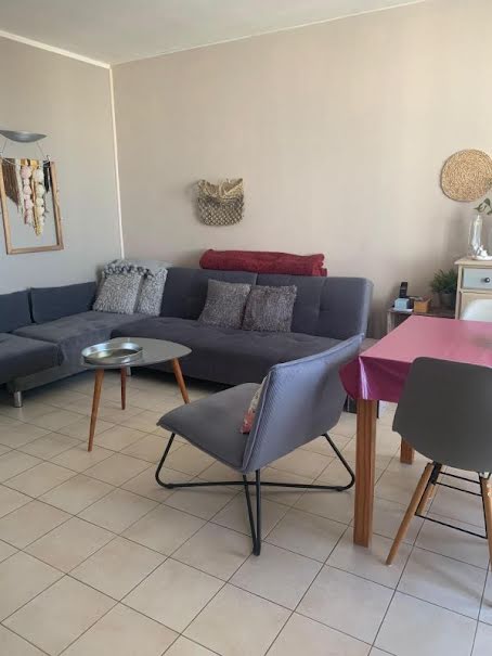 Vente appartement 3 pièces 55 m² à Beaucaire (30300), 108 000 €