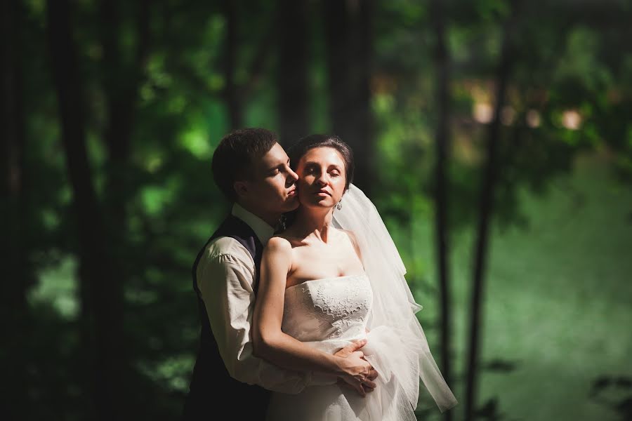 Fotógrafo de casamento Aleksandr Konyshev (leks1204). Foto de 16 de fevereiro 2016