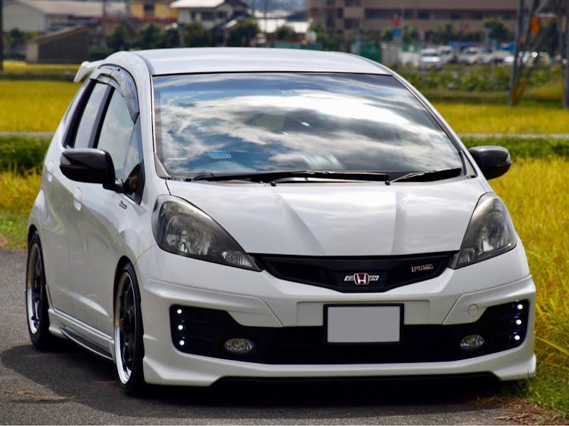 GARAGE MAGICAL（隼）　車高調　GE8 フィット　FIT　RS