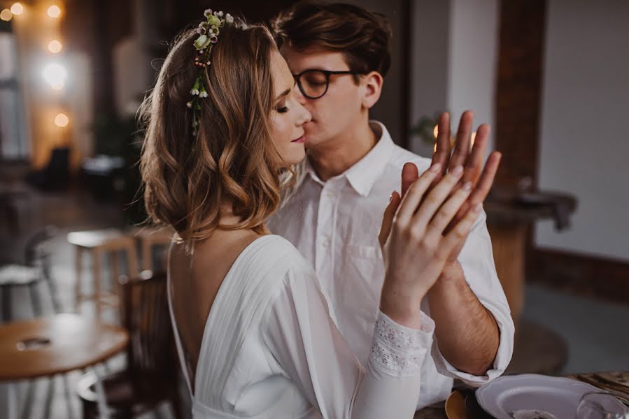 Fotógrafo de casamento Marzena Hans (ajemstories). Foto de 25 de dezembro 2018