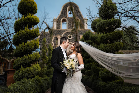 Wedding photographer Paola Gutiérrez (alexypao). Photo of 6 April 2023