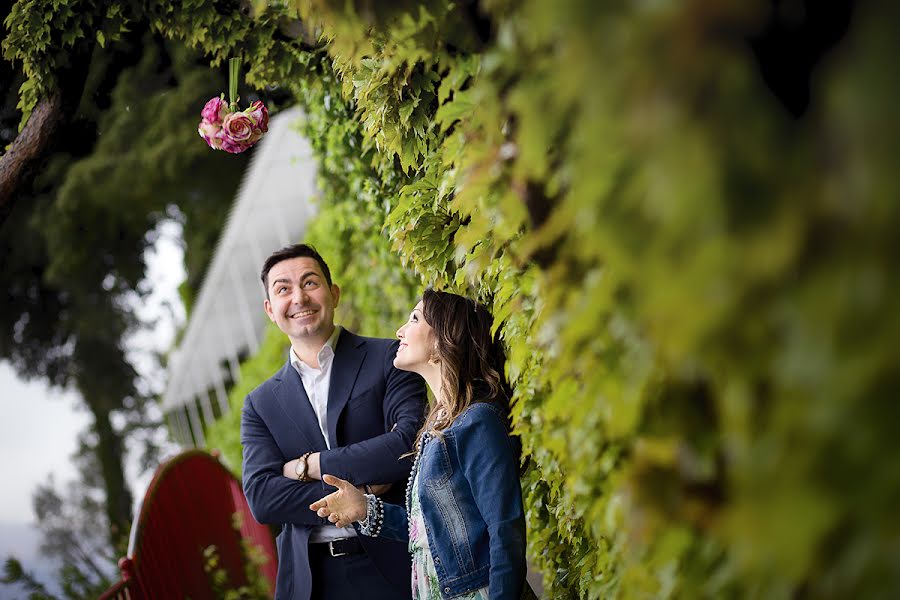 Fotografo di matrimoni Eugenio Luti (luti). Foto del 19 aprile 2016