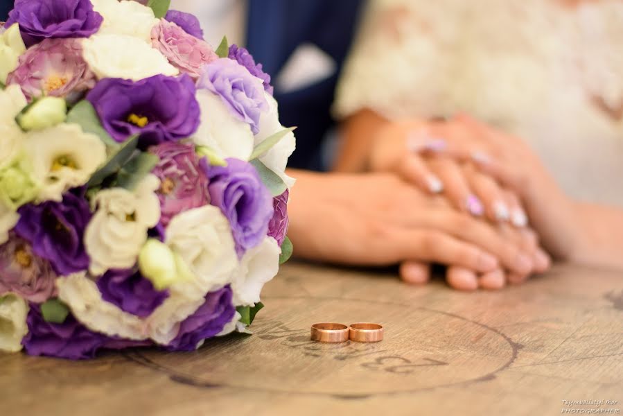 Fotógrafo de casamento Ihor Tsymbalistyi (tsymbalistyi). Foto de 4 de março 2018