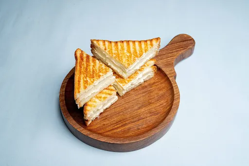 White Chocolate Cheese Sandwich