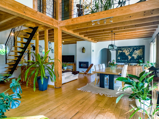 House with pool and garden 5