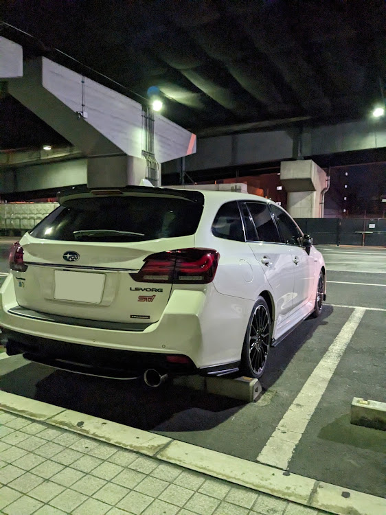 レヴォーグのあなたのテールは？・レヴォーグ乗りと仲良くなりたい・コラゾンテール・スバル乗りと繋がりたいに関するカスタム事例の投稿画像3枚目