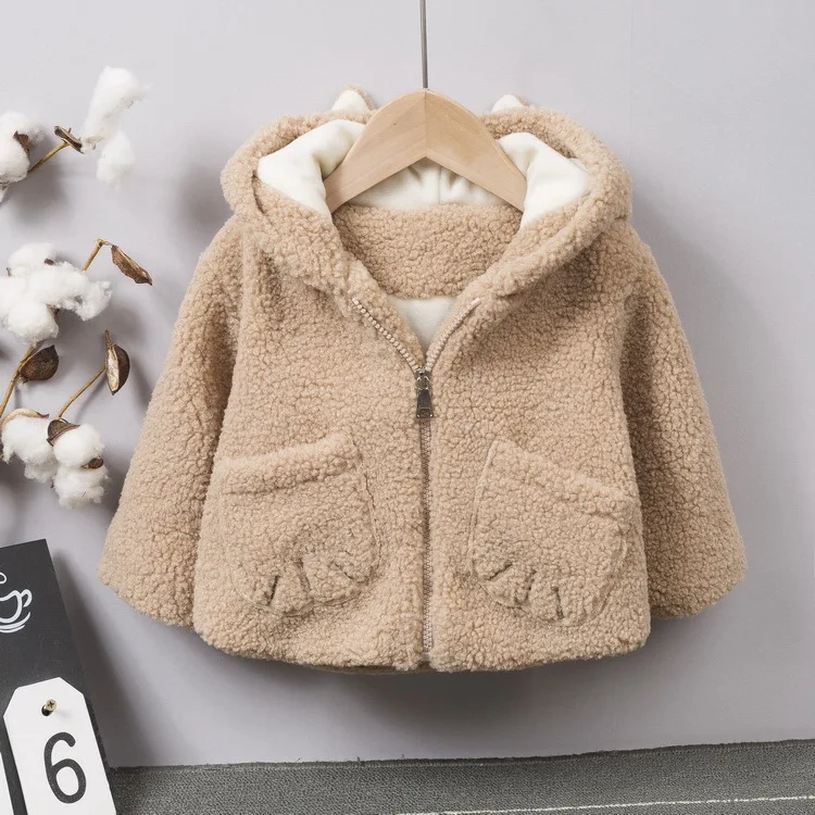 Dikke cashmere jas voor jongens en meisjes, warm en comfortabel voor de winter. Geniet van zachtheid en elegantie, perfect voor koude dagen.