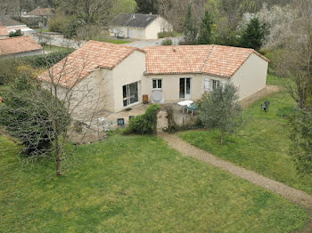 maison à Vouneuil-sous-Biard (86)