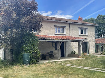 maison à Brioux-sur-Boutonne (79)