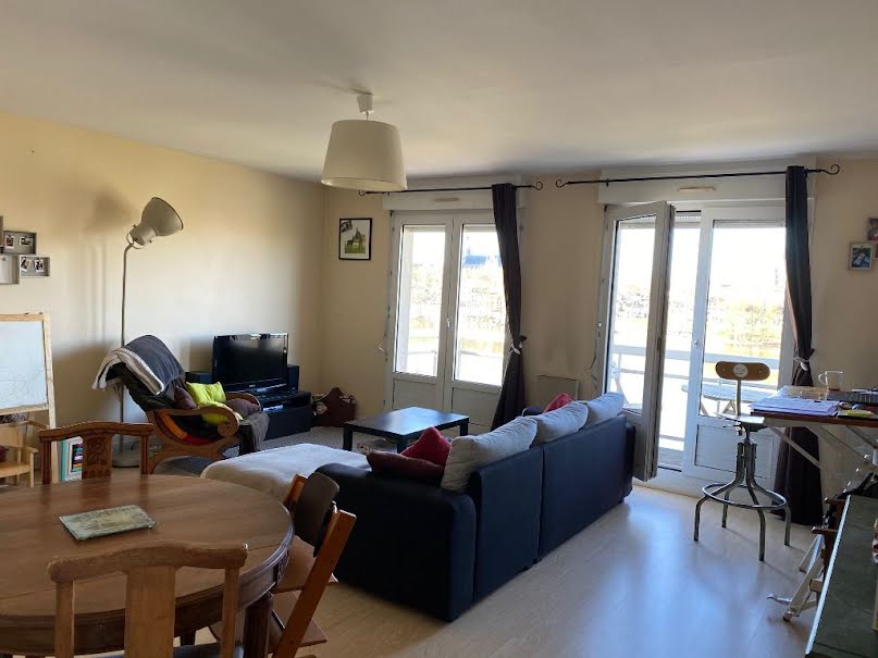 Location  appartement 3 pièces 73 m² à Saint-Jean-le-Blanc (45650), 773 €