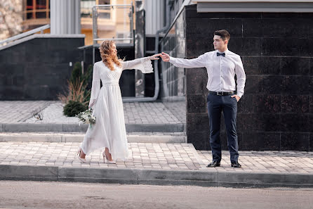 Fotógrafo de casamento Zareta Dukova (lhzaljx). Foto de 10 de março 2021