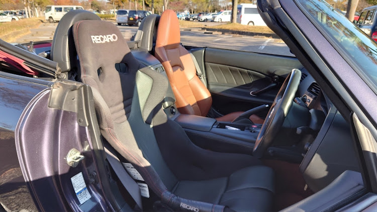 S2000のみんなのお気に入り内装を見てみたい・BURAUMRACING・RECARO・italvolanti・SESSIONSに関するカスタム事例の投稿画像3枚目