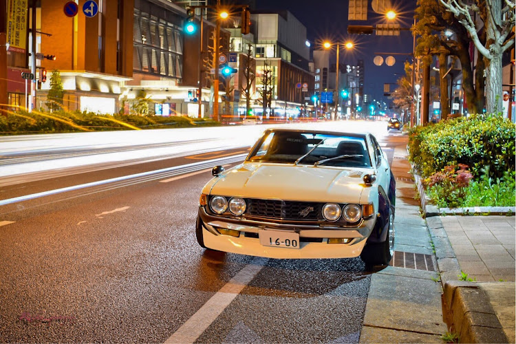 リッキーさんが投稿したセリカリフトバッグ・旧車・福岡・夜撮影・桜とコラボに関するカスタム事例の投稿画像1枚目