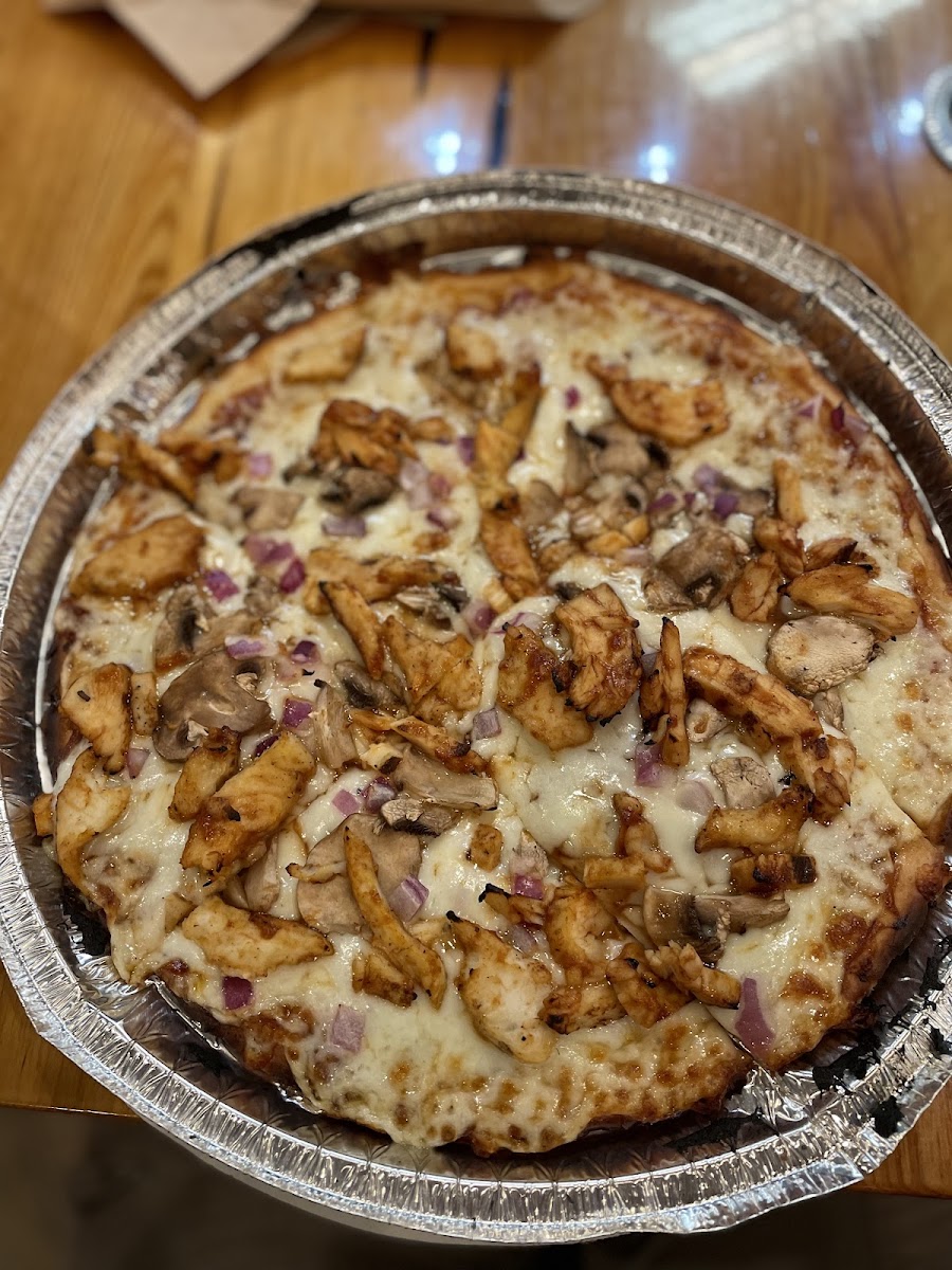 Gluten-Free Pizza at Great White Pizza
