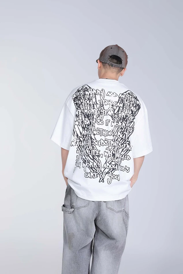 Jesus Angel Wings Letter Print T-shirt met korte mouwen. Een comfortabel shirt dat je geloof op een stijlvolle manier laat zien.