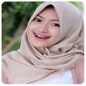 Download Trend Hijab Segi Empat 2018 For PC Windows and Mac