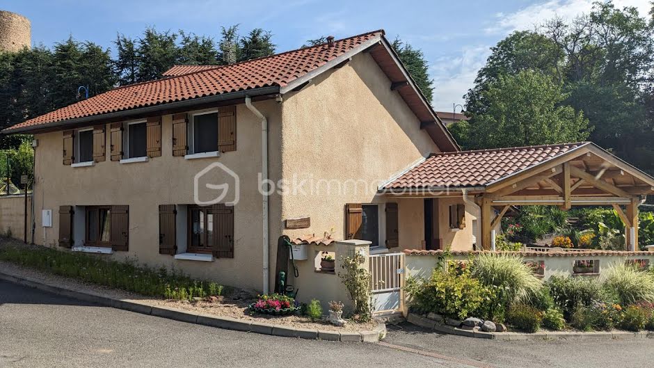 Vente maison 4 pièces 114 m² à Cleppé (42110), 245 000 €