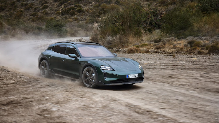 Cross Turismo offer mild off-roading performance.