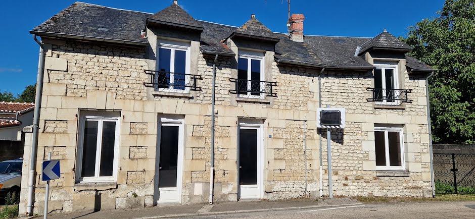 Vente maison 5 pièces 125 m² à Richelieu (37120), 136 740 €