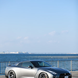 NISSAN GT-R R35