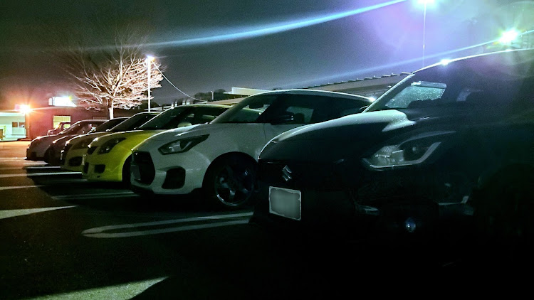 スイフトスポーツのneed for swift・コロナ対策は、しっかりと。・パラダイスSUZUKI・CTのみなさんに感謝・戦争反対に関するカスタム事例の投稿画像2枚目