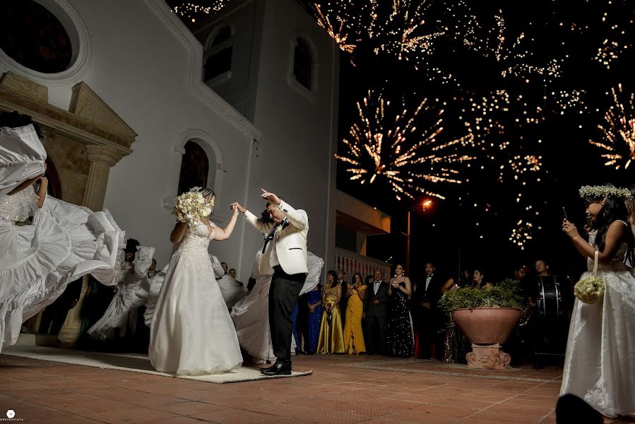 Bryllupsfotograf Nestor Plata (nestorplatabodas). Foto fra august 24 2019