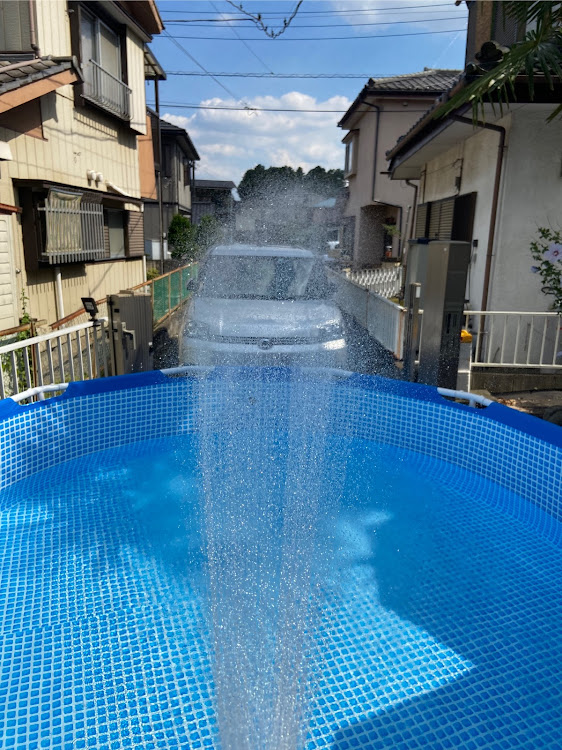 カローラルミオンの猛暑日・暑い・車写活・プール・4連休に関するカスタム事例の投稿画像2枚目