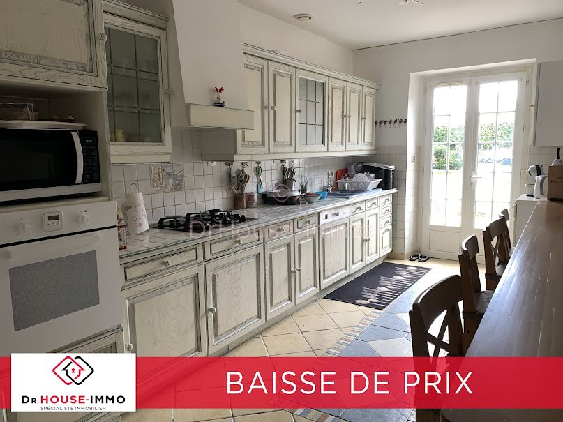 Vente maison 4 pièces 105 m² à Saint-Cyr-la-Rosière (61130), 198 000 €