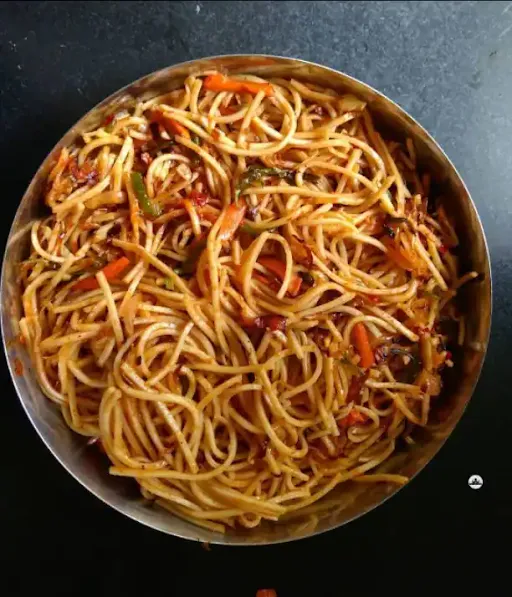 Vegetable Chilli Garlic Noodle