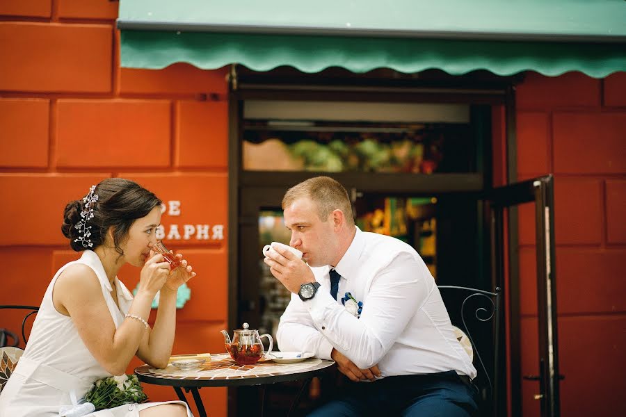 Wedding photographer Angelina Kameneva (kamenevy-art). Photo of 2 September 2021